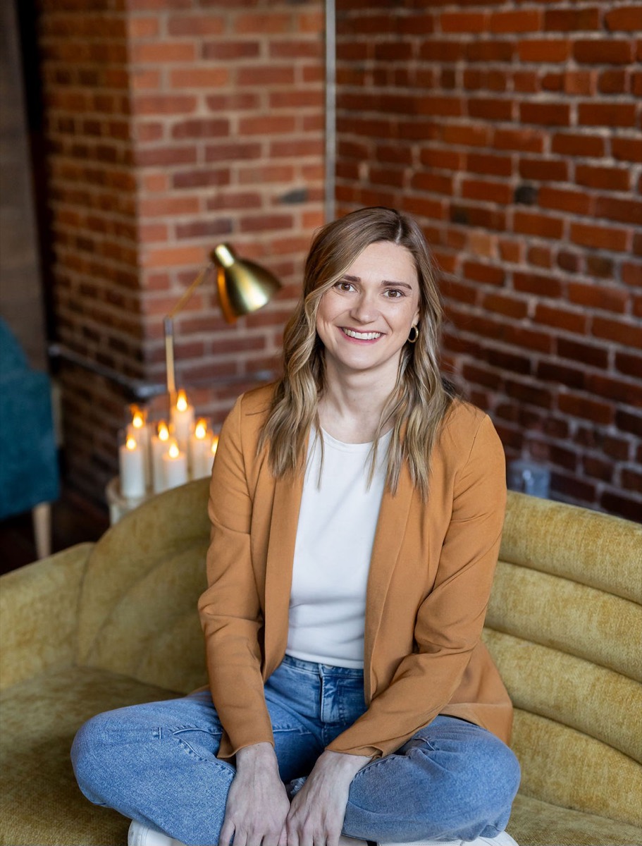 Sydney Hrouda, REALTOR at SimpliCity Real Estate serving the small towns east of Lincoln, Nebraska